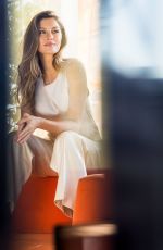 GISELE BUNDCHEN for Intimissimi Spring/Summer 2018 Campaign