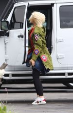 GWEN STEFANI Arrives at a Studio in Los Angeles 05/01/2018