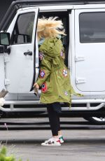 GWEN STEFANI Arrives at a Studio in Los Angeles 05/01/2018
