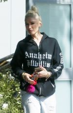 GWEN STEFANI Leaves Her Home in Encino 05/23/2018
