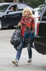 GWEN STEFANI Out and About in Los Angeles 05/19/2018