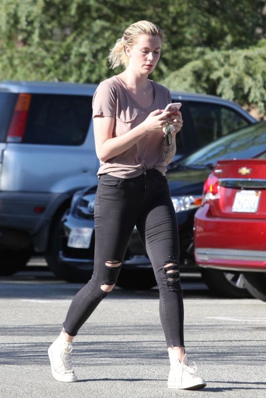 IRELAND BLADWIN Out and About in Los Angeles 05/15/2018
