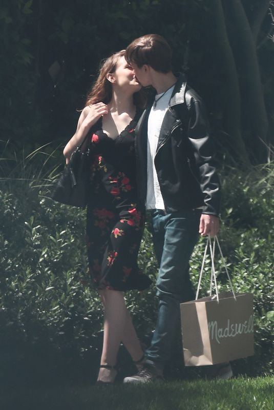 IZABELA VIDOVIC and Hayden Byerly Out Kissing in Los Angeles 05/29/2018