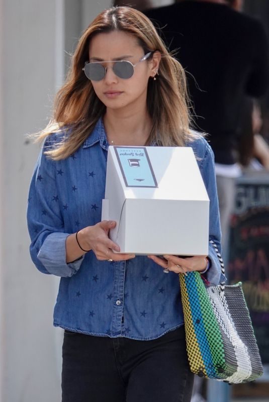 JAMIE CHUNG Out Shopping in Los Angeles 05/19/2018