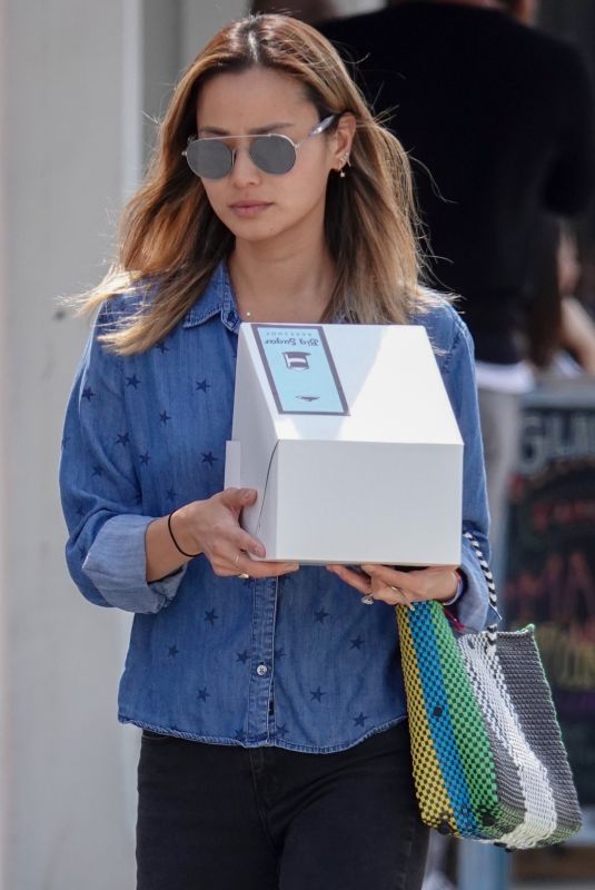 JAMIE CHUNG Out Shopping in Los Angeles 05/19/2018