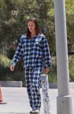 JENNIFER GARNER on the Set of Camping in Los Angeles 05/11/2018