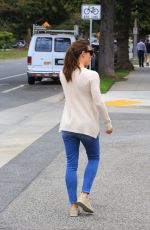 JENNIFER GARNER Out and About in Brentwood 05/02/2018