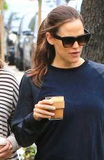 JENNIFER GARNER Out for Coffee in Brentwood 05/21/2018