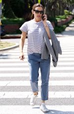 JENNIFER GARNER Out in Santa Monica 05/22/2018