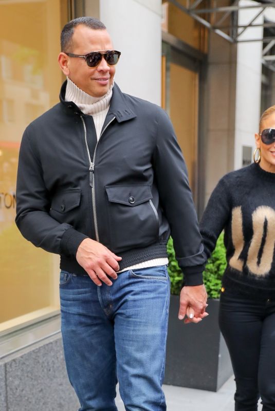 JENNIFER LOPEZ and Alex Rodrigues Out Shopping in New York 05/11/2018