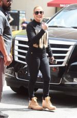 JENNIFER LOPEZ and Alex Rodrigues Out Shopping in New York 05/11/2018