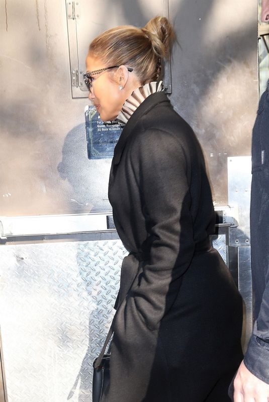JENNIFER LOPEZ Arrives at Today Show in New York 05/09/2018