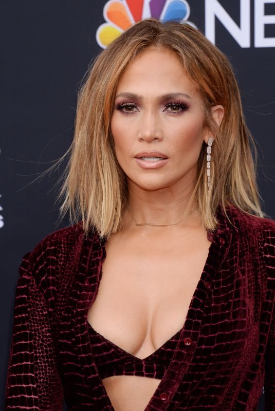 JENNIFER LOPEZ at Billboard Music Awards in Las Vegas 05/20/2018