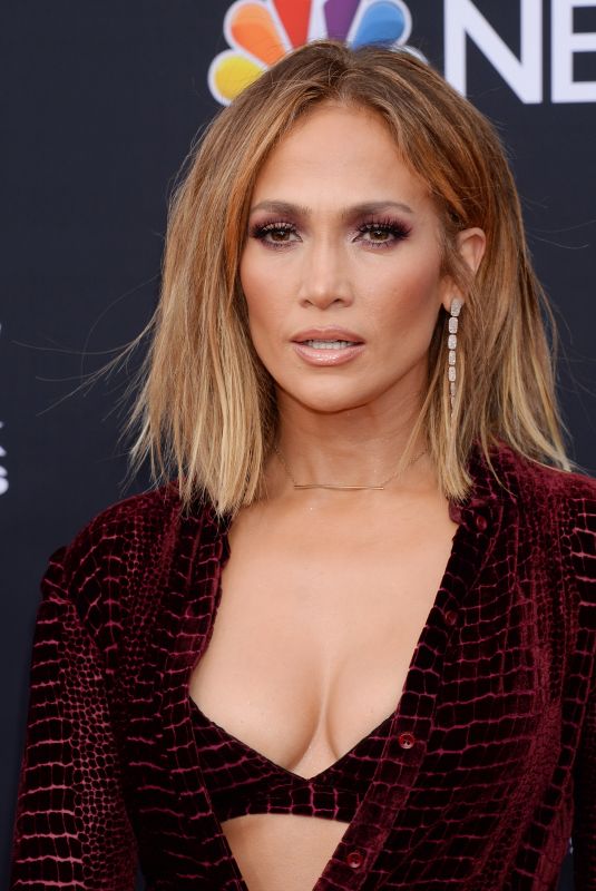 JENNIFER LOPEZ at Billboard Music Awards in Las Vegas 05/20/2018