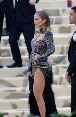 JENNIFER LOPEZ at MET Gala 2018 in New York 05/07/2018