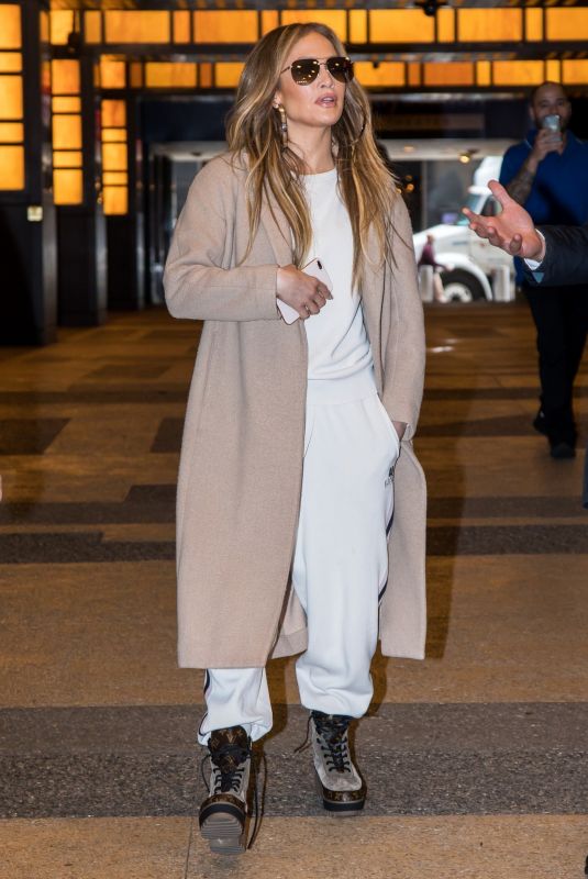 JENNIFER LOPEZ Leaves NBCUniversal Upfront Presentation in New York 05/14/2018