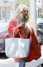 JESSICA SIMPSON Out for Lunch in Beverly Hills 05/25/2018