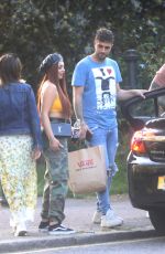 JESY NELSON Out for Picinc with Friends in Primrose Hill 05/05/2018