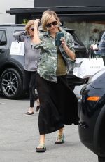 KATE HUDSON and GOLDIE HAWN Out Shopping in Brentwood 05/20/2018