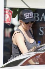 KATE HUDSON Out and About in Los Angeles 05/26/2018