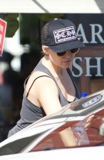 KATE HUDSON Out and About in Los Angeles 05/26/2018