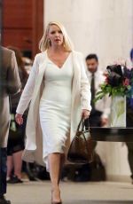 KATHERINE HEIGL on the Set of Suits in Toronto 04/29/2018