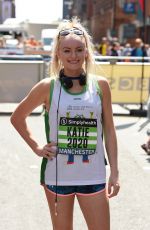 KATIE MCGLYNN at Simplyhealth Great Manchester 10K Run 05/20/2018