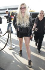 KESHA Arrives at Los Angeles International Airport 05/18/2018