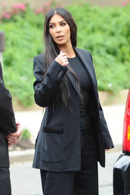 KIM KARDASHIAN at White House in Washington, D.C. 05/30/2018