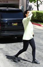 KOURTNEY KARDASHIAN Out and About in Calabasas 05/09/2018