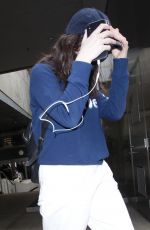 LORDE Arrives at Los Angeles International Airport 05/21/2018