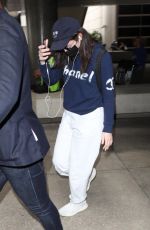 LORDE Arrives at Los Angeles International Airport 05/21/2018