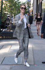 MACKENZIE DAVIS Arrives at Her Hotel in New York 05/03/2018