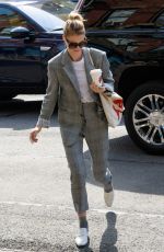 MACKENZIE DAVIS Arrives at Her Hotel in New York 05/03/2018
