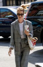 MACKENZIE DAVIS Arrives at Her Hotel in New York 05/03/2018