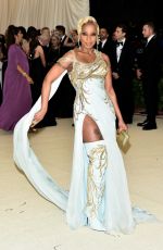MARY J. BLIGE at MET Gala 2018 in New York 05/07/2018