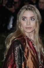 MARY KATE and ASHLEY OLSEN at MET Gala 2018 in New York 05/07/2018