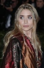 MARY KATE and ASHLEY OLSEN at MET Gala 2018 in New York 05/07/2018