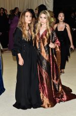 MARY KATE and ASHLEY OLSEN at MET Gala 2018 in New York 05/07/2018