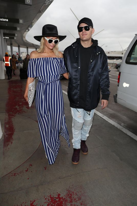 PARIS HILTON at Los Angeles International Airport 05/12/2018