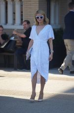 PARIS HILTON Shopping at Barney