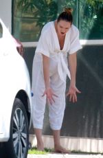 Pregnant CANDICE SWANEPOEL Out in Espirito Santo 05/14/2018