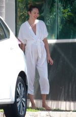Pregnant CANDICE SWANEPOEL Out in Espirito Santo 05/14/2018