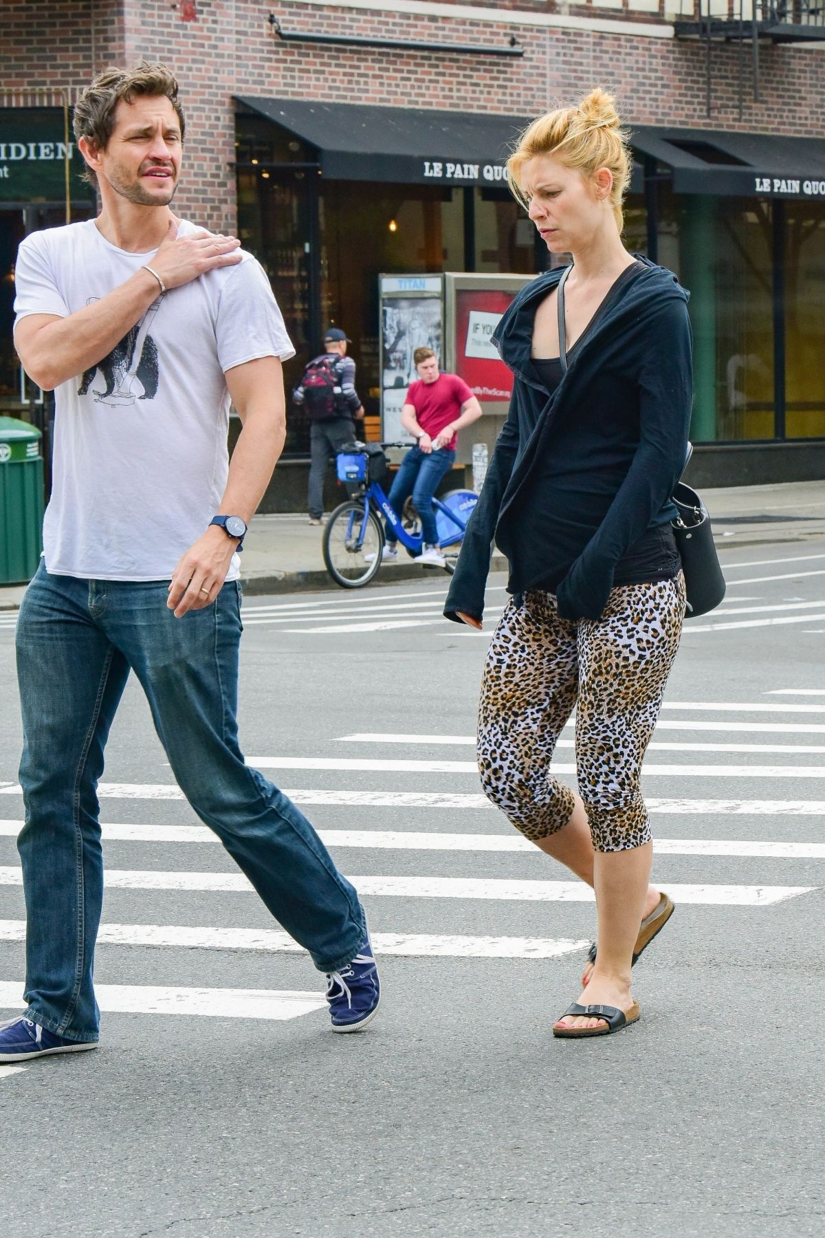 Pregnant CLAIRE DANES and Hugh Dancy Out in New York 05/29/2018.