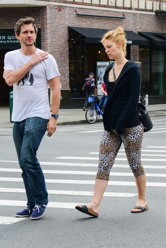 Pregnant CLAIRE DANES and Hugh Dancy Out in New York 05/29/2018