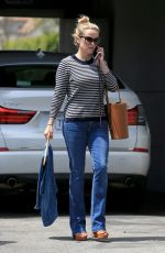 REESE WITHERSPOON Leaves a Fitting Studio in Beverly Hills 05/04/2018