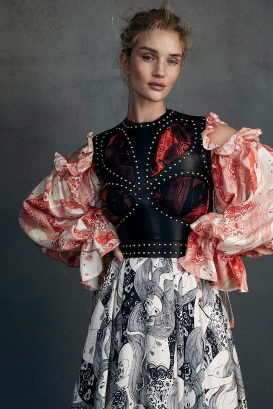 ROSIE HUNTINGTON-WHITELEY for Harper