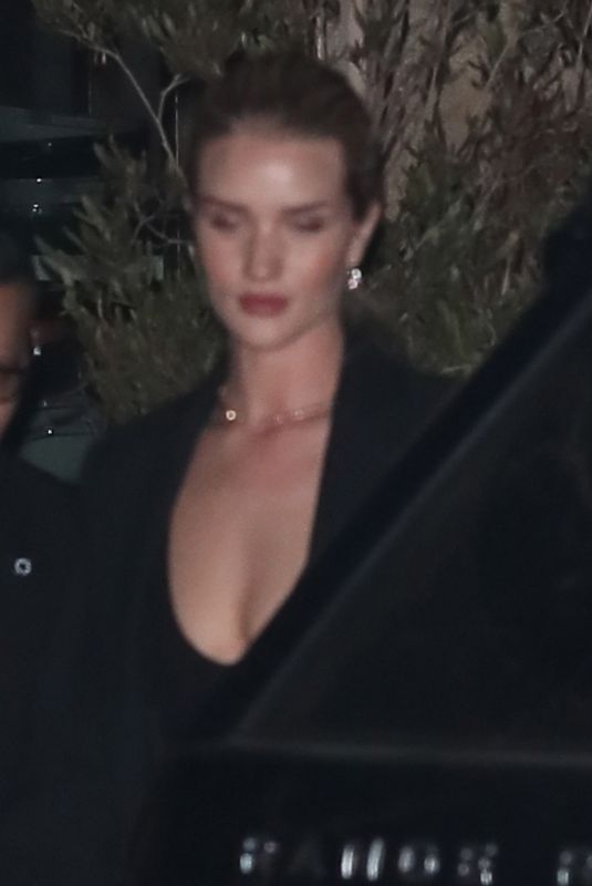 ROSIE HUNTINGTON-WHITELEY Out for Dinner at Soho House 05/26/2018