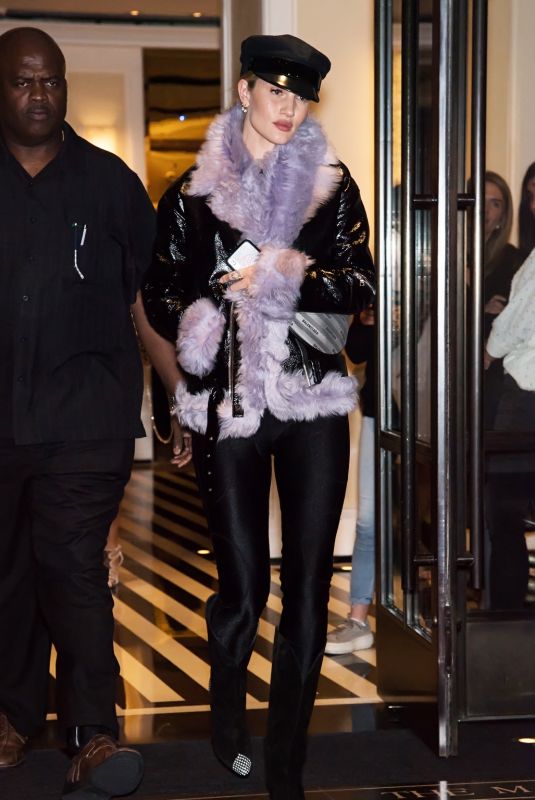 ROSIE HUNTINGTON-WHITELEY Out for Dinner in New York 05/06/2018