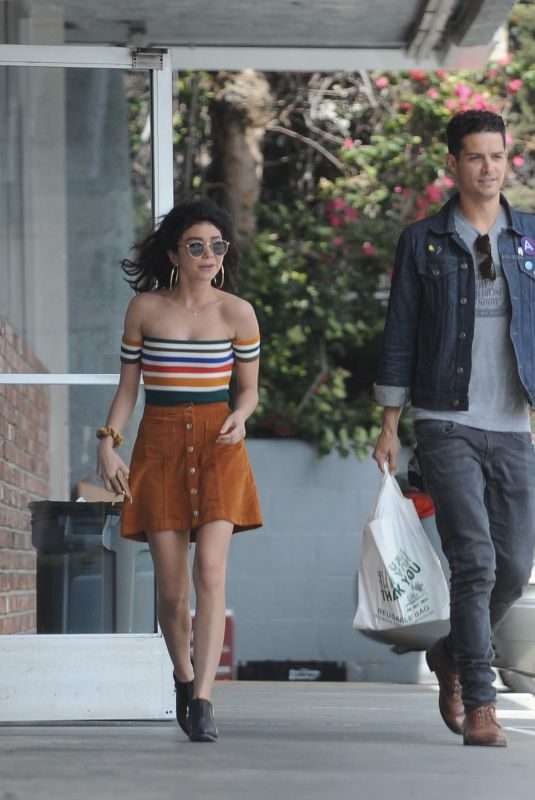 SARAH HYLAND and Adams Wells Out in Studio City 05/26/2018